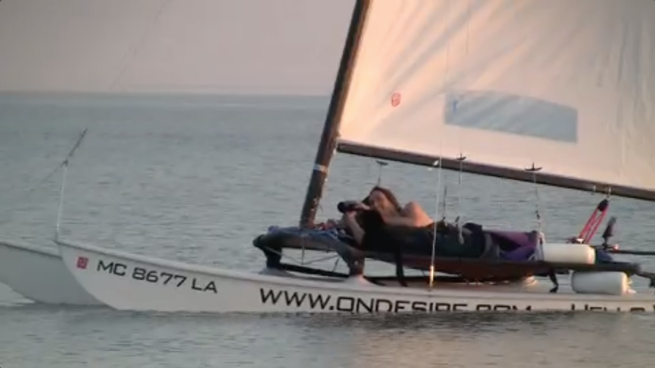 A podcast about movie making and the scifi featurette, Daughter of God, with Director Shri Fugi Spilt, (Dan Kelly). Giving up and getting out on the Water. Dan sailing to Elberta Beach at the begining of September 2009.